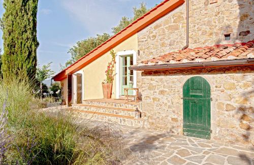 Monteverdi Marittimo Casa | Suite immersa nel Giardino Emozionale della Gualda Vecchia, SPA all'aperto esclusiva a pagamento