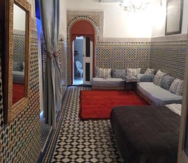 Talaa Cama Y Desayuno | Suite in a 19 century palace in the heart of Medina