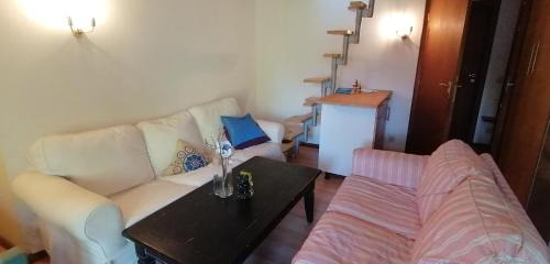 Wellingsbuttel Apartamento | Suite in Villa