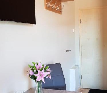Liepgarten Apartamento | Suite Kleine Auszeit