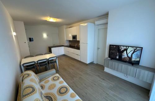 Old Town Apartamento | Suite Marconi - Agenzia Cocal