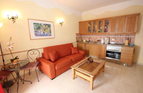 Chio Complejo | Suite Mariposa Finca Montimar