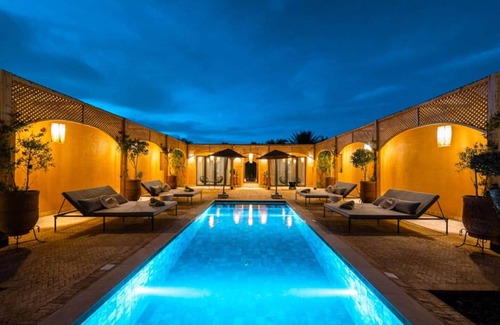 Gmassa Casa | SUITE OASIS, 1 bed/1 bath, heated pool