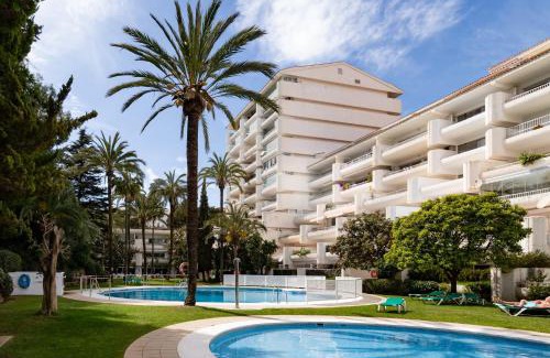Milla de Oro Apartamento | Suite Patio Andaluz - Jardines 434