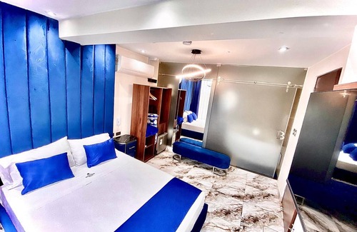 Chancay Casa | Suite Con Jacuzzi y Balcón by BlueThree Hotel 3✨️ a 7 min de la Plaza de Chancay