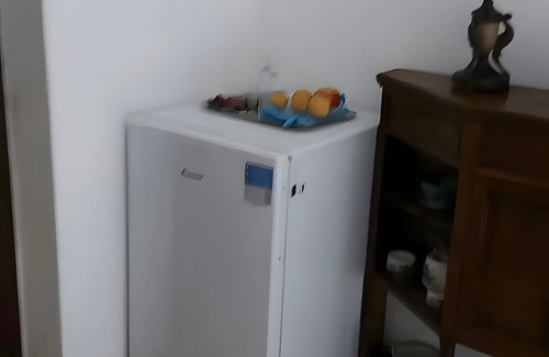 Funchal Apartamento | Habitación 'Suite Privada para Dos en Lagos' con Piscina Compartida, Wi-Fi y Aire Acondicionado