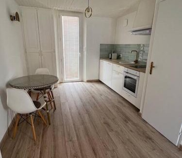 La Londe-les-Maures Apartamento | Suite romantique bohème chic avec bain à remous