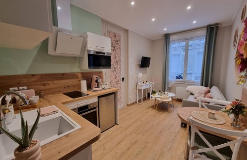 Calais Apartamento | Suite Romantique à 5 mn de la Plage " la Bulle Romantique "