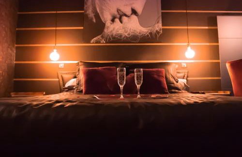 Saint-Blimont Casa | Suite Romantique avec Spa Privatif Sauna & Ambiance cosy Baie de Somme