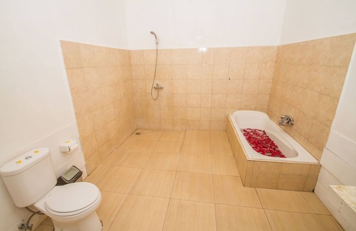 Berawa Apartamento | Habitación Suite en Canggu a solo 10 minutos caminando a la playa