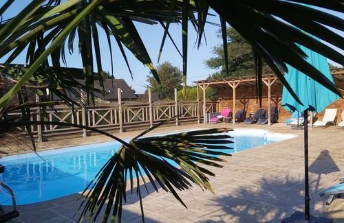 Calorguen Cabaña | Suite-Saint Lunaire-Habitación con desagüe-Vista al Jardín