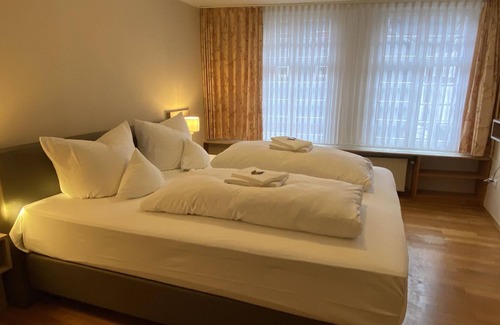 Monschau Hotel | Suite, ducha / WC, 2 habitaciones hasta 4 pers. - Hotel Horchem GmbH