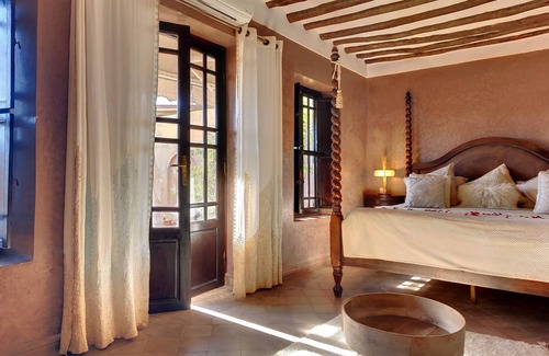 Mellah Cama Y Desayuno | Vrbo Property