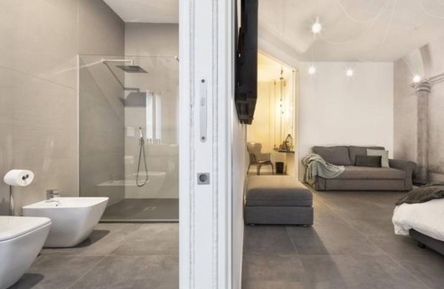 Voghera Apartamento | Suite Vogue Sforza