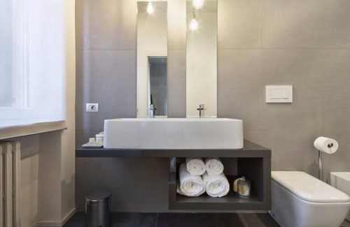Voghera Apartamento | Suite Vogue Sforza