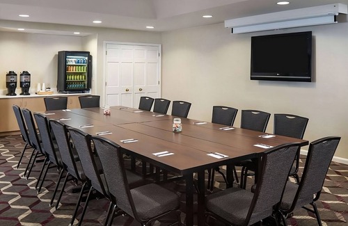 Brentwood Apartamento | Suite w/ Free Breakfast, Pets Are Welcome, Short Drive To Johnny Cash Museum!
