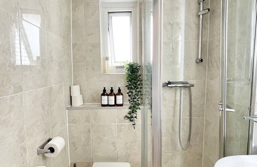Somers Town Apartamento | Suite with Private Bathroom in Camden