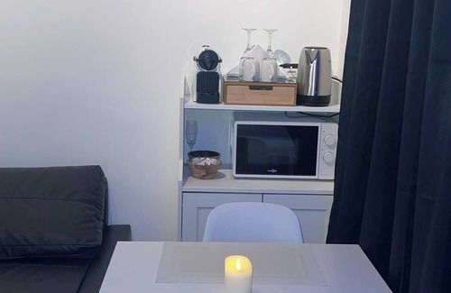 Jemeppe-sur-Meuse Apartamento | Suite With Private Jacuzzi