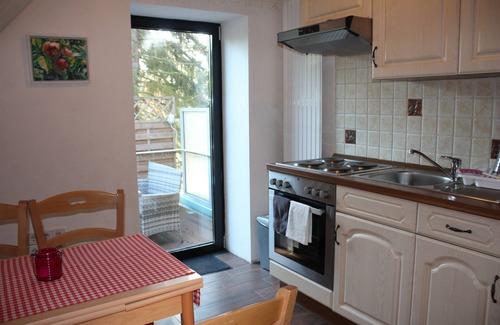 Bad Saarow Apartamento | Suite con terraza y vistas a la iglesia, acceso al lago - Ferienhof Löschebrand
