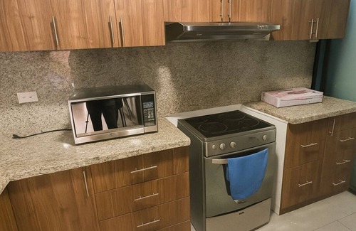 Cuenca Apartamento | Suite with Terrace and King Bed - Luxury in Cuenca