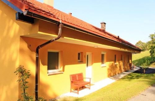 Glanz an der Weinstrasse Casa | Suiten am Simmhof