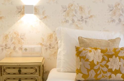 Pena Casa | Suites Amália Guesthouse near Rossio Square
