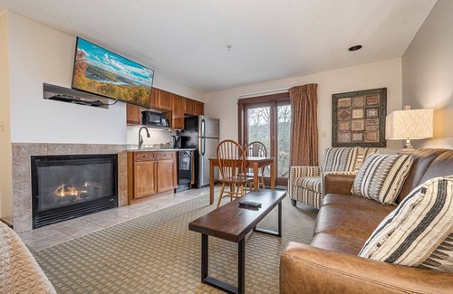 Thayerville Condominio | Suites at Silver Tree A123