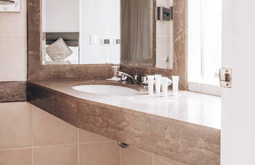 San Isidro Hotel | Suites del Bosque Hotel