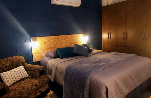 San Salvador Hotel | Suites Madero San Benito