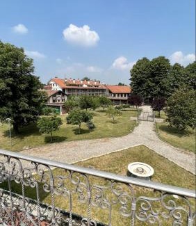 Rozzano Apartamento | Suites Mansion