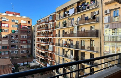 La Sagrada Familia Apartamento | Suites Marina