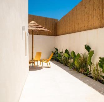 Marina di Pulsano Cama Y Desayuno | Suites Mediterranèè