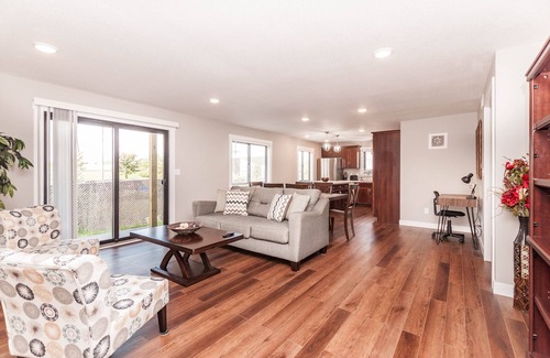 Kutzky Park Condominio | Suites on 4th Unit # 1 - 2 bdrm-2 bath-1 mile-Mayo Clinic