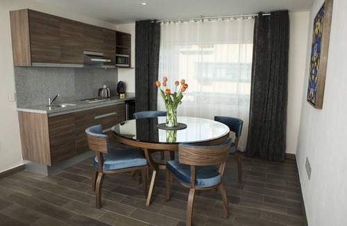 Colonia Cuauhtémoc Hotel | Suites Rio Elba