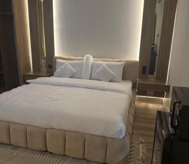AlUla Apartamento | Suits guys
