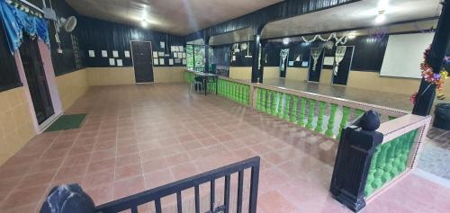 Sukau Cama Y Desayuno | Sukau Village View Stay & Backpackers