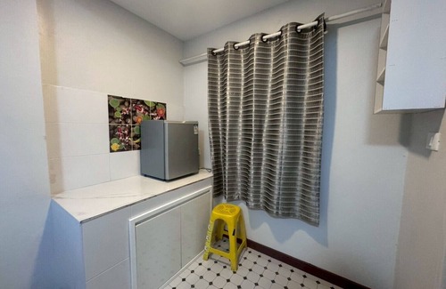Dok Mai Apartamento | Sukhum Suvarnabhumi Airport Guest House