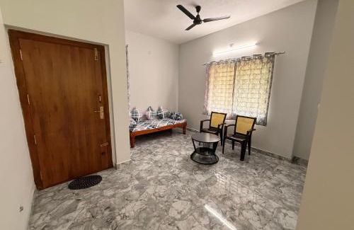 Adyar Apartamento | Sukruthi service apartment 1bhk