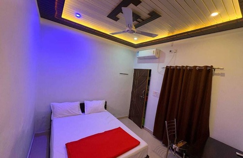 Sarnath Cama Y Desayuno | Sumedha Galaxy Inn