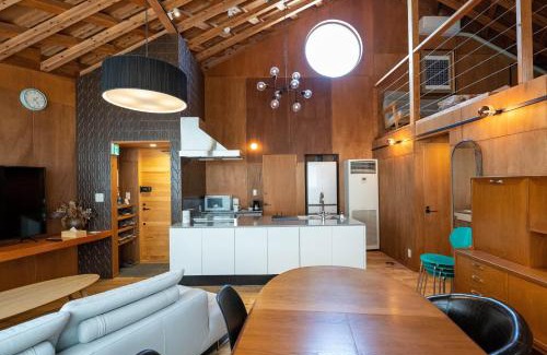 Chuo Ward Apartamento | SUMITSUGU HOUSE Atelier