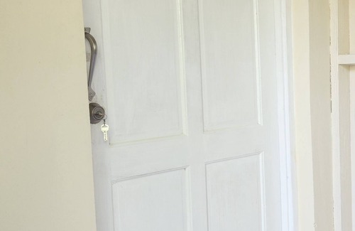 Santa Cruz Apartamento | Summaz Oasis- Cozy 2-bedroom apartment with WiFi, AC in charming Santa Cruz