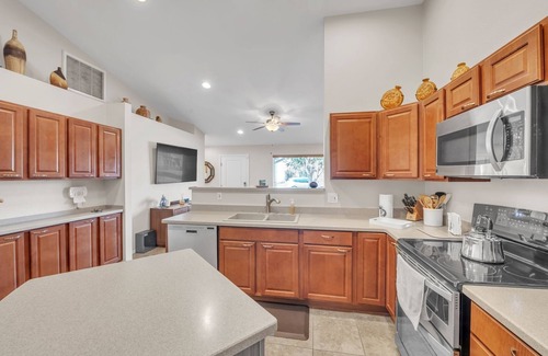 Paradise Valley Village Casa | Summer all year round by RedAwning