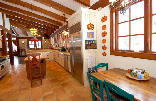 Board Ranch Casa | Retiro de verano / esquí a su puerta principal