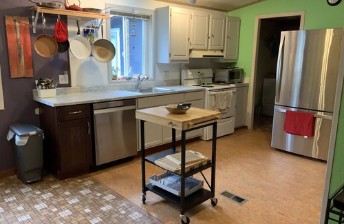 Southern Crossing Casa | Summer at Deschutes River Bliss, access to river and river trails