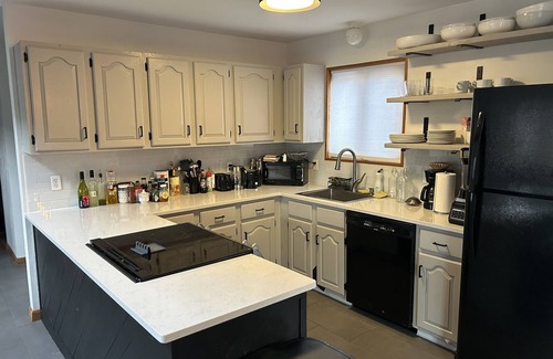 Bushkill Casa | Summer at spacious 4-BR Family Retreat with Pools, Fire Pit & Scenic Views