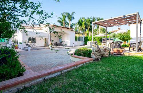 Gallina Casa | Summer Beach Villa a 100mt dal mare Gallina