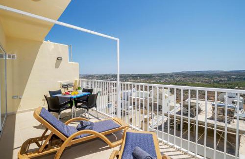 Mellieha Apartamento | Summer Breeze apartment with terrace with Panoramic views - by Getawaysmalta