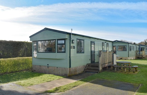 Knaresborough Cabaña | Summer Breeze - UK37642