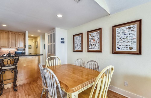 Hershey Beach Cabaña | 4514smrbrzehbnh - Summer Breeze