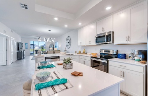 Punta Gorda Condominio | Summer Breeze Veranda 2bed/2bath + Den Veranda with Golf